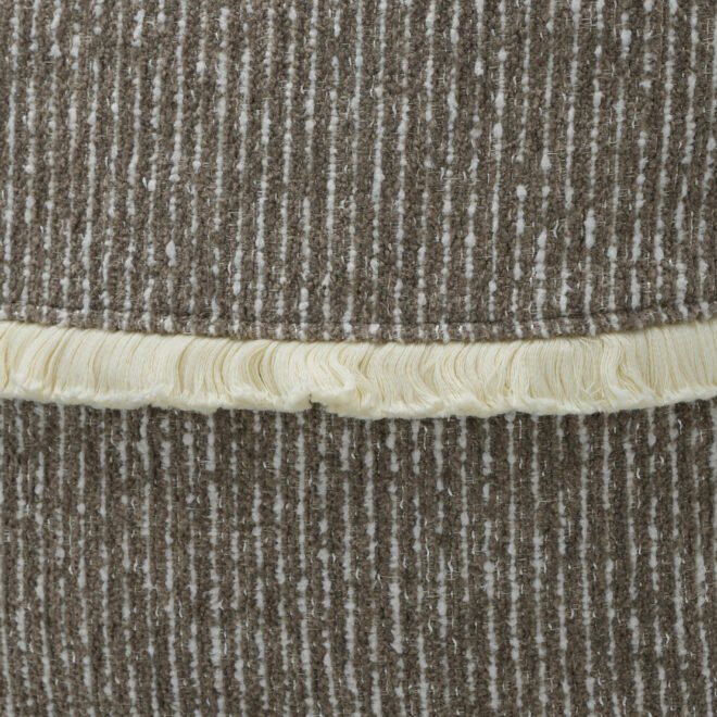 251B22-38-01 - Image 2